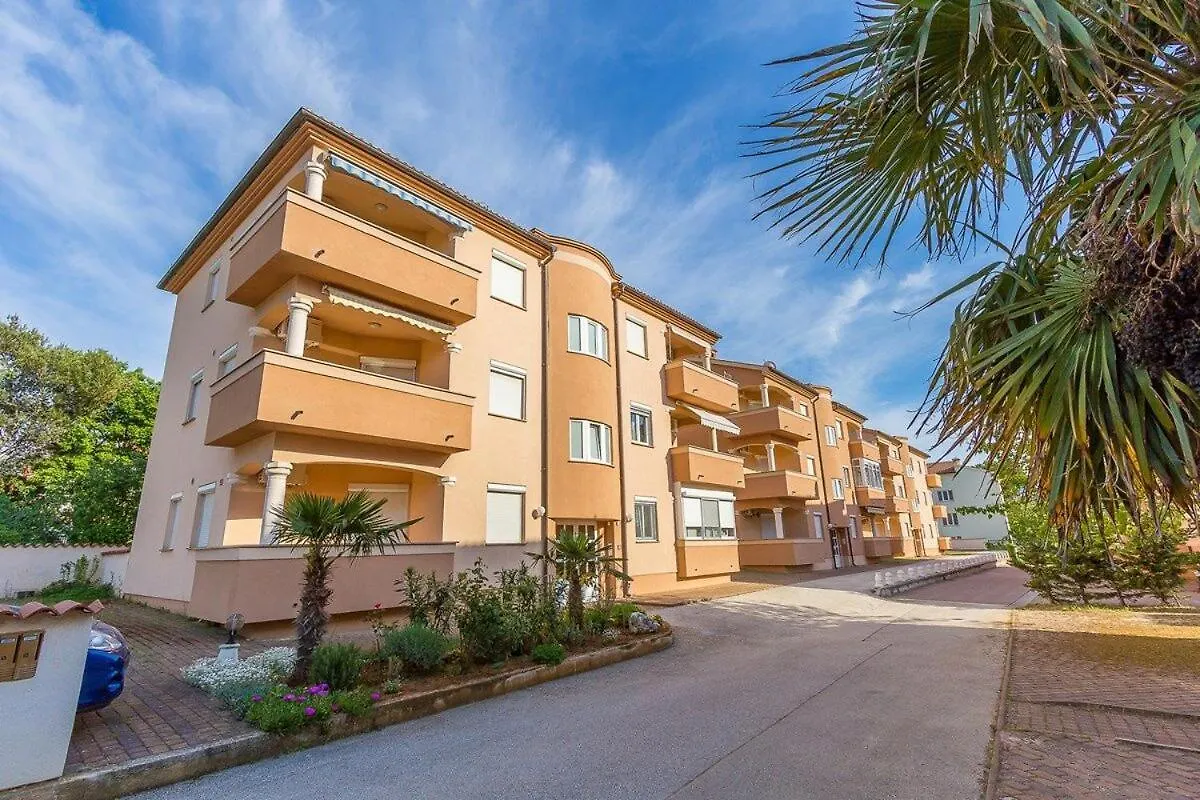 Apartment Cvita Medulin Holiday home